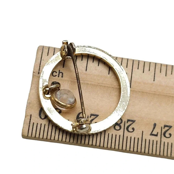 Mustard Seed Circle Brooch Pin Gold Tone Vintage - Picture 4 of 4